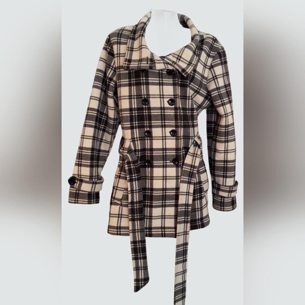 Vintage Lady Hathaway Plaid Wool Coat - Size M - $60 CAD